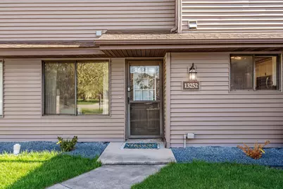 13252 90th Avenue N, Maple Grove, MN 55369 - Photo 28