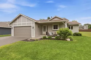 13183 Joppa Ave S, Savage, MN 55378 - Photo 4