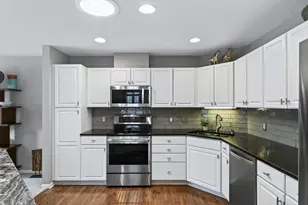 6221 Upland Ln N, Maple Grove, MN 55311 - Photo 18
