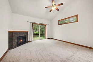 2318 Olivia Ct E, Maplewood, MN 55119 - Photo 8