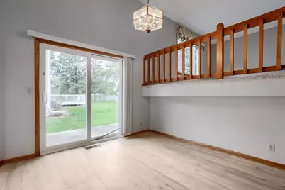 711 Cope Avenue W, Roseville, MN 55113 - Photo 6