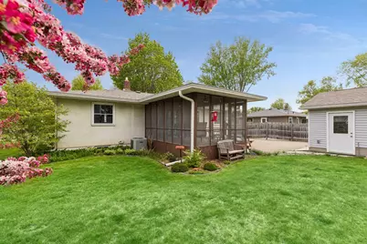 1310 Oak Street W, Stillwater, MN 55082 - Photo 32