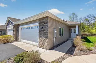 6200 Boulder Ridge Dr, Rockford, MN 55373 - Photo 2