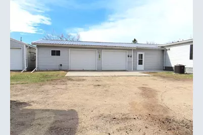 911 Hamilton Avenue NE, Red Lake Falls, MN 56750 - Photo 24