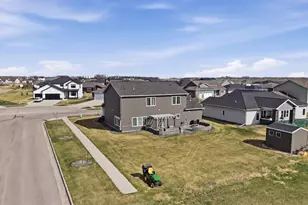 5651 43rd St S, Fargo, ND 58104 - Photo 38