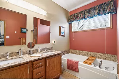 15739 Farnham Avenue N, Hugo, MN 55038 - Photo 18
