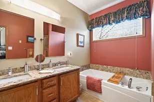 15739 Farnham Ave N, Hugo, MN 55038 - Photo 18