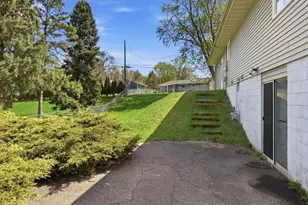 2475 Cedar Ave, White Bear Lake, MN 55110 - Photo 22