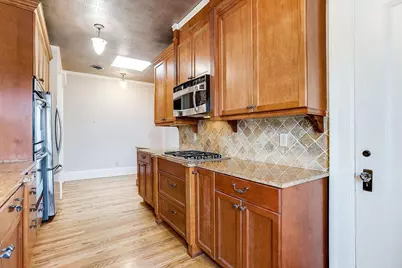 808 Summit Avenue #2, Saint Paul, MN 55105 - Photo 10