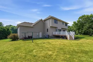 1203 Liberty Ct, Sartell, MN 56377 - Photo 4