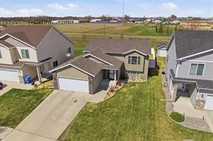 6089 55th Avenue South, Fargo, ND 58104 - Photo 32