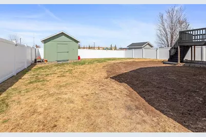 6089 55th Avenue S, Fargo, ND 58104 - Photo 30