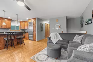 803 Newell Dr, Apple Valley, MN 55124 - Photo 10