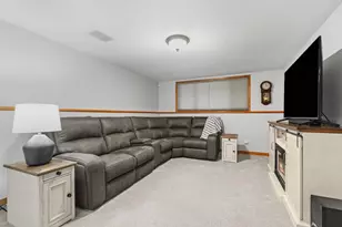 803 Newell Dr, Apple Valley, MN 55124 - Photo 28