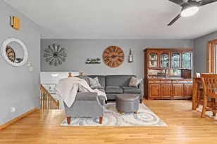 803 Newell Dr, Apple Valley, MN 55124 - Photo 8