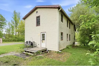 900 & 902 N Hamilton Street, Saint Croix Falls, WI 54024 - Photo 4