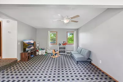 900 & 902 N Hamilton Street, Saint Croix Falls, WI 54024 - Photo 6