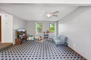 900 & 902 N Hamilton St, Saint Croix Falls, WI 54024 - Photo 6