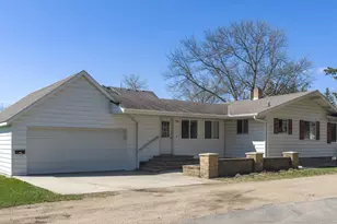 34 Ivy Ave NE, Richmond, MN 56368 - Photo 2