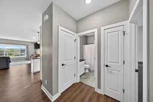 3913 Sunnydale Ln SE, Rochester, MN 55904 - Photo 4