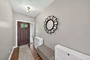 3913 Sunnydale Ln SE, Rochester, MN 55904 - Photo 2