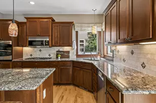13694 Grafton Ct, Apple Valley, MN 55124 - Photo 16