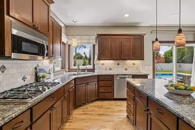13694 Grafton Court, Apple Valley, MN 55124 - Photo 14