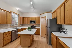 18769 Englewood Way, Farmington, MN 55024 - Photo 8