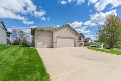 2505 Hulett Court, Faribault, MN 55021 - Photo 4