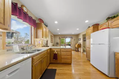 2505 Hulett Court, Faribault, MN 55021 - Photo 24