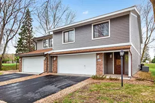 9367 Nesbitt Rd, Bloomington, MN 55437 - Photo 2