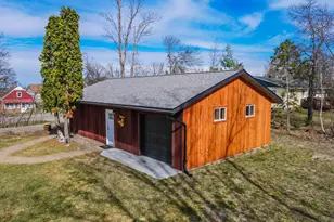1920 S Lake Irving Dr SW, Bemidji, MN 56601 - Photo 36