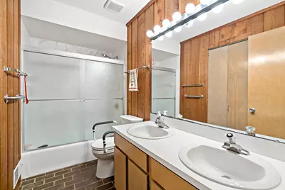 15024 Highland Trail, Minnetonka, MN 55345 - Photo 12