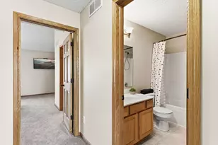 1718 Riverside Dr, Shakopee, MN 55379 - Photo 26