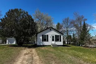 206 SW 7th St, Brainerd, MN 56401 - Photo 2