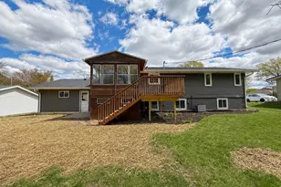 943 Birch Blvd, Winona, MN 55987 - Photo 2
