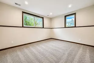 943 Birch Blvd, Winona, MN 55987 - Photo 12