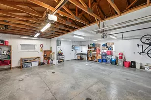 1003 13th Ave SW, Austin, MN 55912 - Photo 6