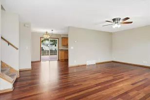 6560 49th St N, Oakdale, MN 55128 - Photo 32