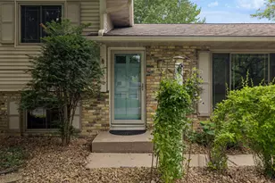 6966 Inskip Ave S, Cottage Grove, MN 55016 - Photo 4