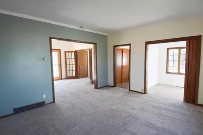 203 E Fletcher Avenue, Warren, MN 56762 - Photo 12