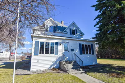 203 E Fletcher Avenue, Warren, MN 56762 - Photo 2