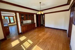 308 S 13th St, Olivia, MN 56277 - Photo 8