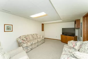 744 Jefferson Ave SW, Eyota, MN 55934 - Photo 18