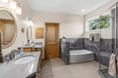 15 Hawthorne Court, North Oaks, MN 55127 - Photo 26