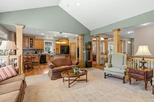 15 Hawthorne Ct, North Oaks, MN 55127 - Photo 12