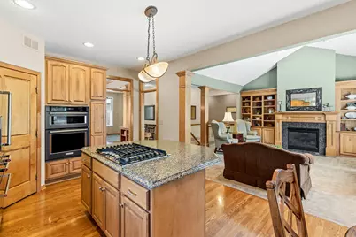 15 Hawthorne Court, North Oaks, MN 55127 - Photo 22
