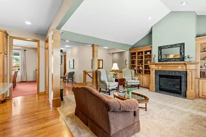 15 Hawthorne Court, North Oaks, MN 55127 - Photo 10