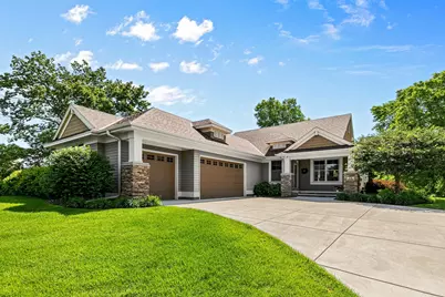 15 Hawthorne Court, North Oaks, MN 55127 - Photo 2