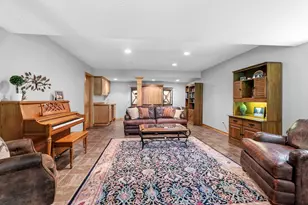 15 Hawthorne Ct, North Oaks, MN 55127 - Photo 40